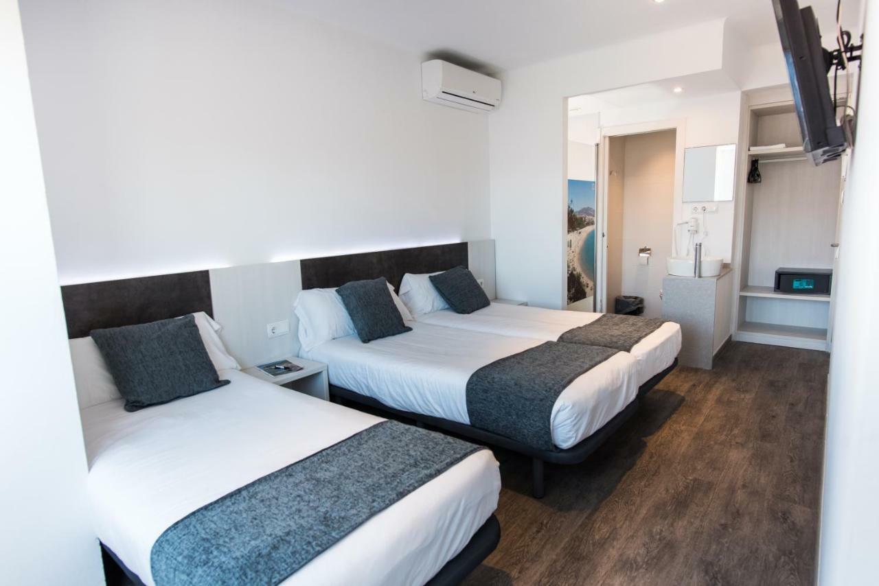 יורט דה מאר Hostal Ribas מראה חיצוני תמונה